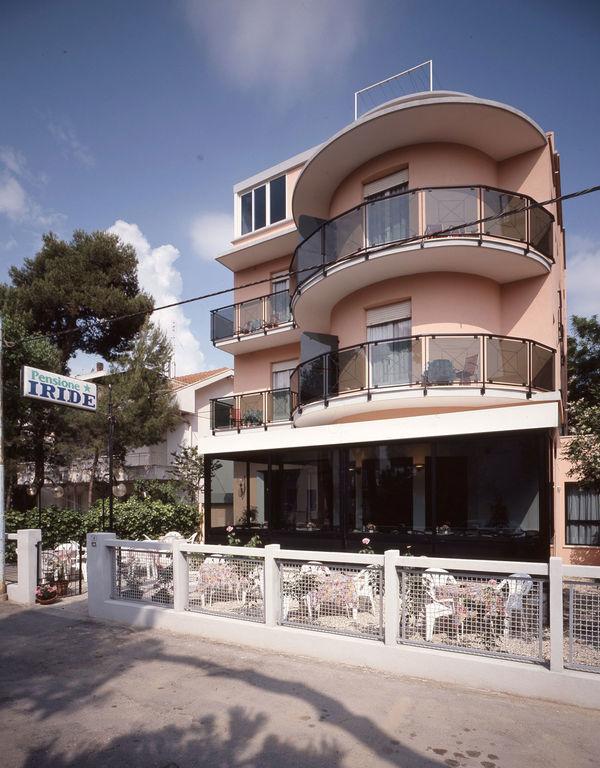 Hotel Iride Suite & Breakfast- Ideale Per Famiglie E Coppie Ричоне Екстериор снимка